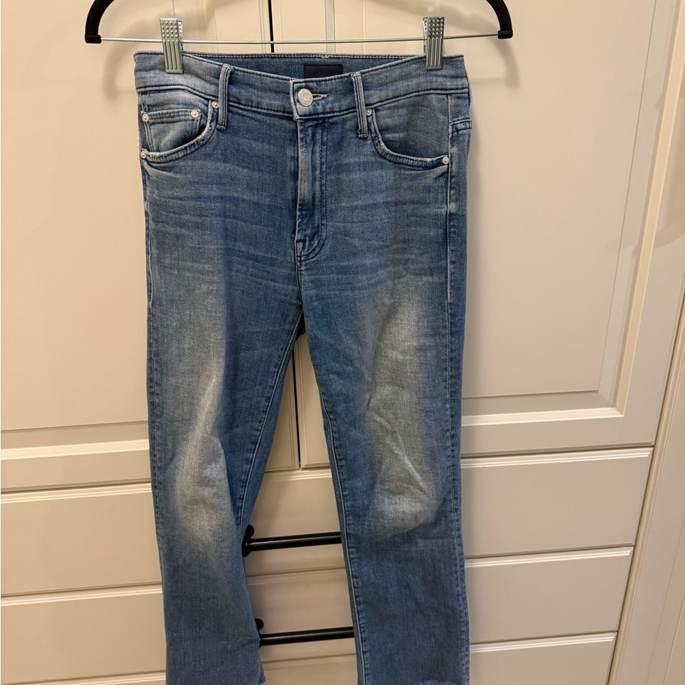 MOTHER Blue Distressed Straight Leg Jeans Medium Wash Size 25 Very Good